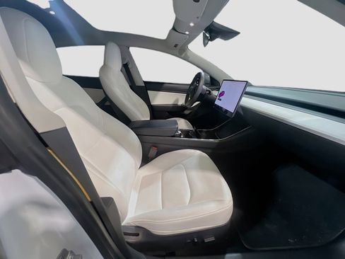 Used 2020 Tesla Model 3 Long Range image 21