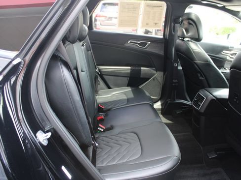 Used 2023 Kia Sportage X-Line w/ X-Line Premium Package AWD/4WD image 21