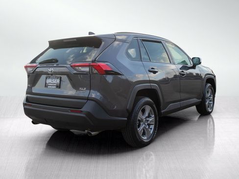 Used 2024 Toyota RAV4 XLE AWD/4WD image 5