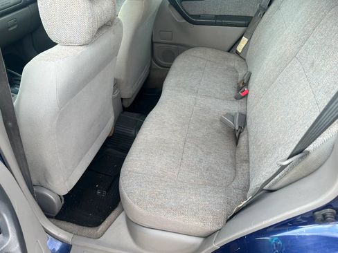 Used 2001 Subaru Forester L AWD/4WD image 11