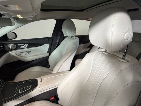 Used 2022 Mercedes-Benz E 350 Sedan image 6