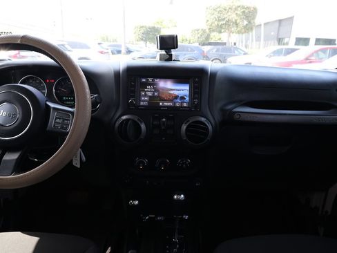 Used 2016 Jeep Wrangler Unlimited Sport w/ Quick Order Package 24S AWD/4WD image 20
