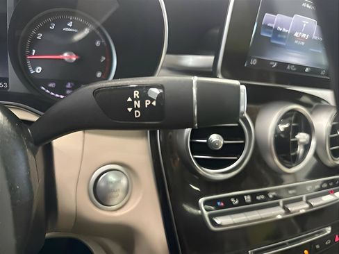Used 2017 Mercedes-Benz GLC 300 4MATIC w/ Premium 1 Package image 14