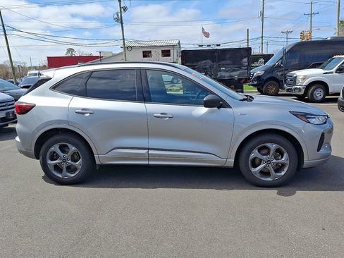 Used 2023 Ford Escape ST-Line image 10
