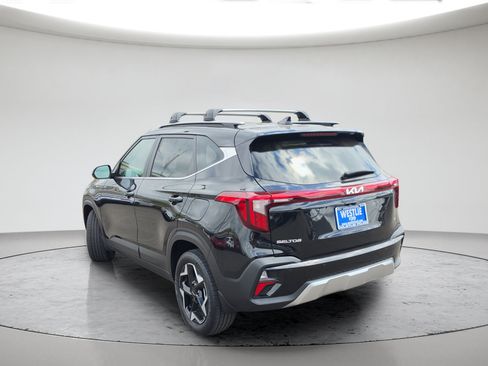 Used 2025 Kia Seltos EX w/ EX Sunroof Package AWD/4WD image 10