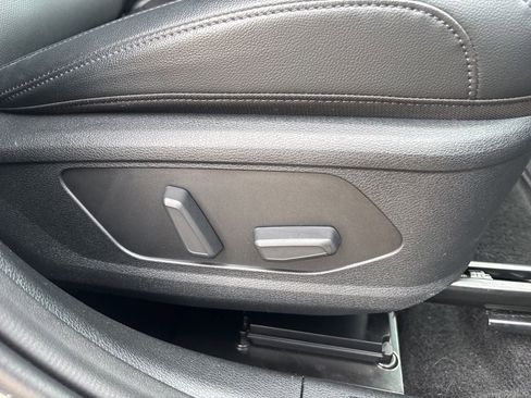 Used 2024 Kia Sportage SX image 40