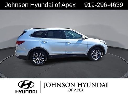 Used 2018 Hyundai Santa Fe SE image 15