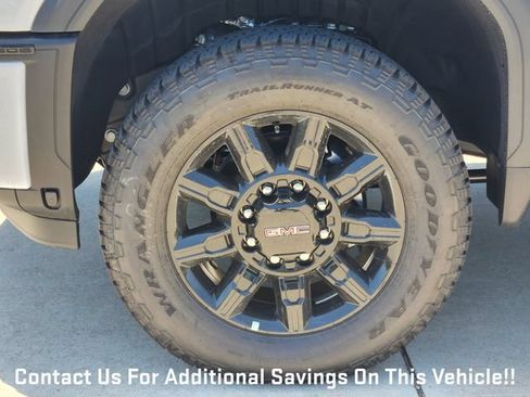 New 2026 GMC Sierra 2500 AT4 w/ AT4 Premium Plus Package AWD/4WD image 7