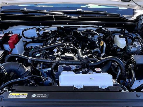 Certified 2025 Toyota 4Runner SR5 image 31