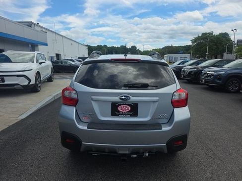 Used 2014 Subaru Crosstrek 2.0i Premium AWD/4WD image 3