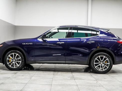 Used 2018 Maserati Levante image 9