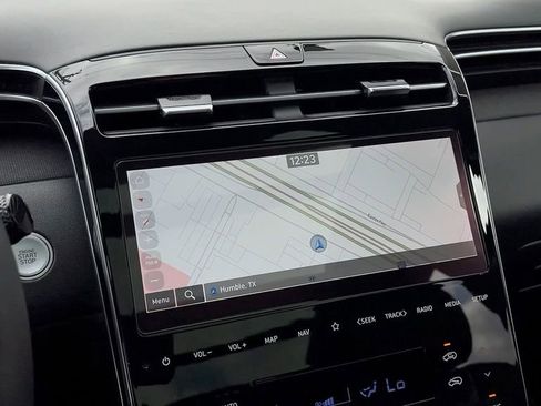 Certified 2024 Hyundai Tucson Limited image 25