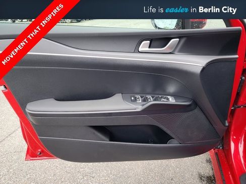 New 2025 Kia K5 LXS image 24