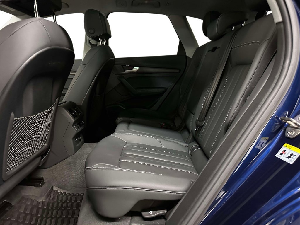 Used 2023 Audi Q5 2.0T Premium Plus w/ Premium Plus Package AWD/4WD image 21