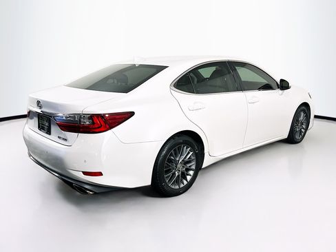 Used 2018 Lexus ES 350 w/ Premier Package FWD image 9