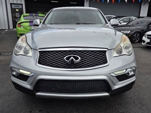 Used 2017 INFINITI QX50 2WD image 2