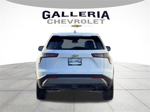 Used 2025 Chevrolet Equinox LT image 6