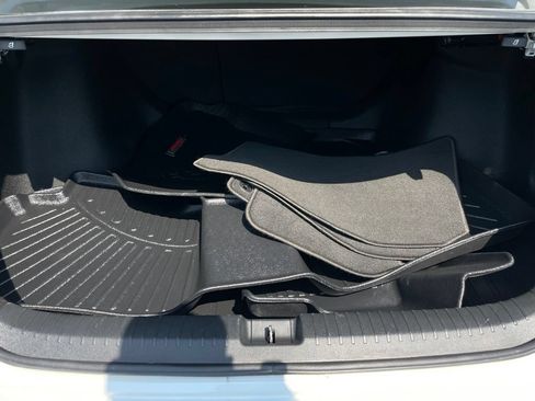 Used 2023 Honda Accord Sport image 40
