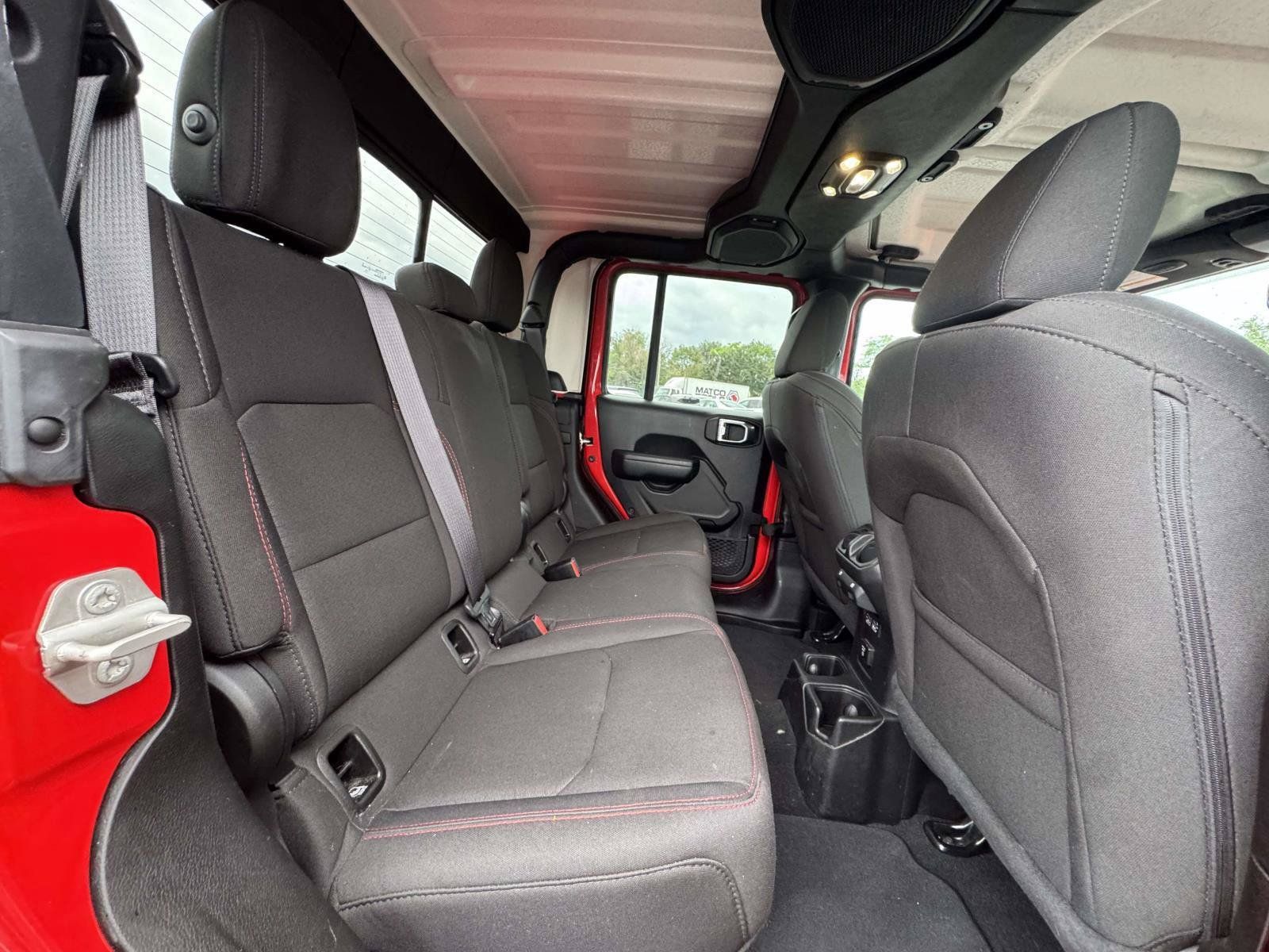 Used 2023 Jeep Gladiator Rubicon w/ Trailer Tow Package AWD/4WD image 20