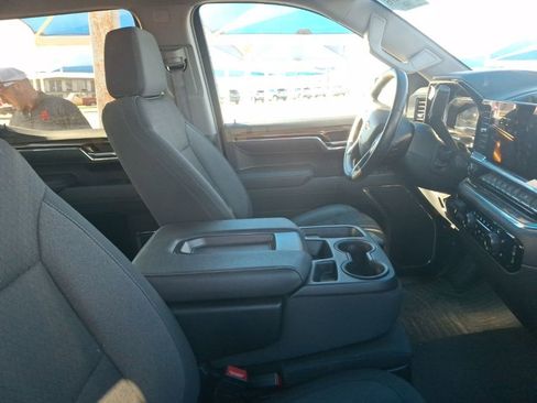 Used 2025 Chevrolet Silverado 1500 LT AWD/4WD image 23