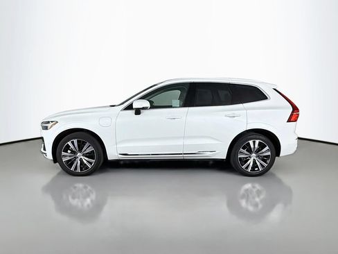Certified 2023 Volvo XC60 T8 Plus w/ Protection Package Premier AWD/4WD image 4
