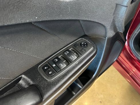 Used 2021 Dodge Charger GT w/ Performance Handling Group RWD image 11