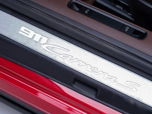 Certified 2025 Porsche 911 Carrera S image 14