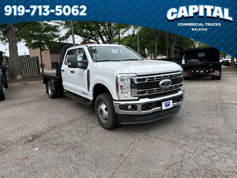 New 2026 Ford F350 XL w/ XL Chrome Package AWD/4WD image 2