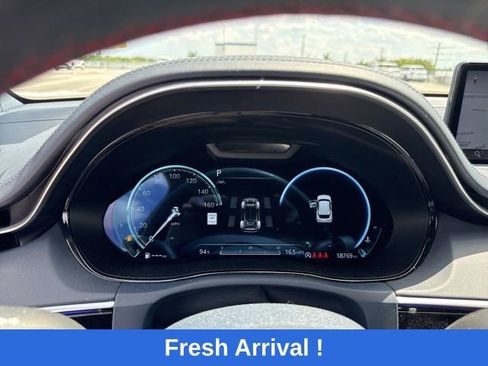 Used 2024 Genesis GV70 2.5T w/ Sport Prestige Package AWD/4WD image 5