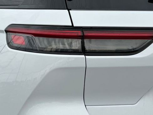 New 2026 Jeep Grand Cherokee Limited w/ Limited Altitude Package RWD image 26