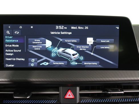 Used 2023 Kia EV6 GT-Line AWD/4WD image 32