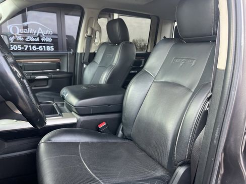 Used 2015 RAM 1500 Laramie w/ Convenience Group image 19