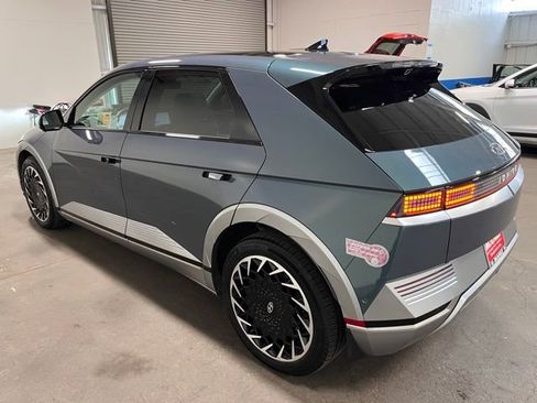 Used 2024 Hyundai Ioniq 5 Limited image 5