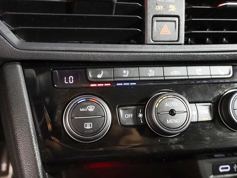 Used 2021 Volkswagen Jetta GLI Autobahn w/ GLI Autobahn Black Package FWD image 46