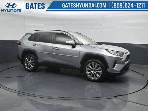 Used 2019 Toyota RAV4 Limited AWD/4WD image 1