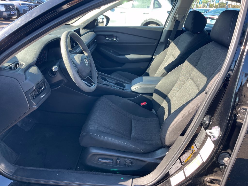 Certified 2023 Honda Accord EX image 9