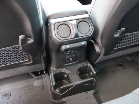 New 2026 Jeep Gladiator Rubicon w/ Steel Power Dome Hood Package AWD/4WD image 39