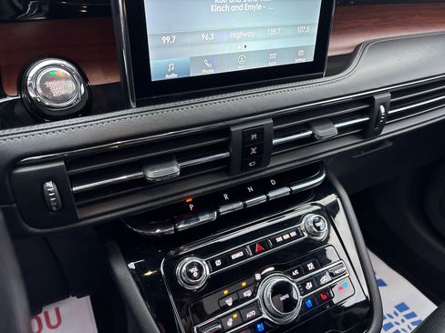 Certified 2022 Lincoln Corsair Reserve w/ Elements Package image 21