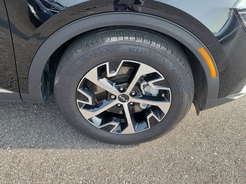 Certified 2024 Kia Sportage EX FWD image 41