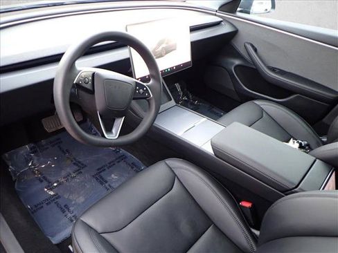 Used 2025 Tesla Model 3 Long Range image 7