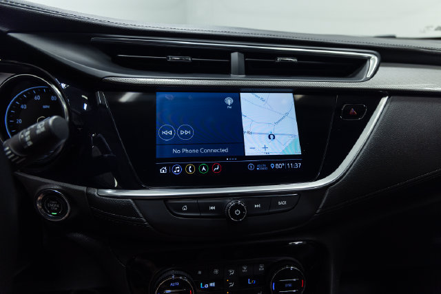 Used 2020 Buick Encore GX Essence w/ Experience Buick Package FWD image 17