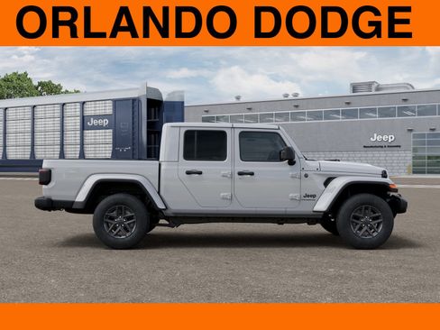 New 2026 Jeep Gladiator Sport image 21