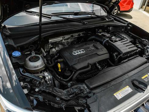 Used 2019 Audi Q3 2.0T Premium Plus w/ Premium Plus Package AWD/4WD image 43