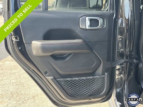 Used 2021 Jeep Gladiator Mojave AWD/4WD image 17