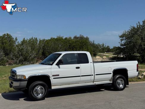 Used 1999 Dodge Ram 2500 Truck 4x4 Quad Cab image 5