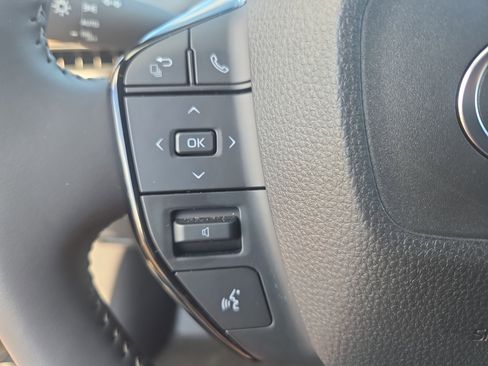 Used 2026 Toyota bZ image 27