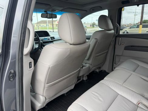 Used 2012 Honda Odyssey EX-L image 11
