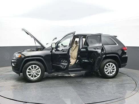 Used 2022 Jeep Grand Cherokee Laredo E AWD/4WD image 63