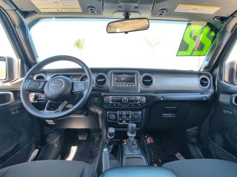 Used 2022 Jeep Wrangler Unlimited Sport AWD/4WD image 27