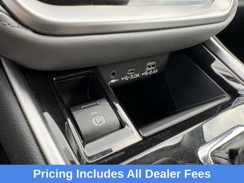 Certified 2025 Subaru Outback Premium AWD/4WD image 21
